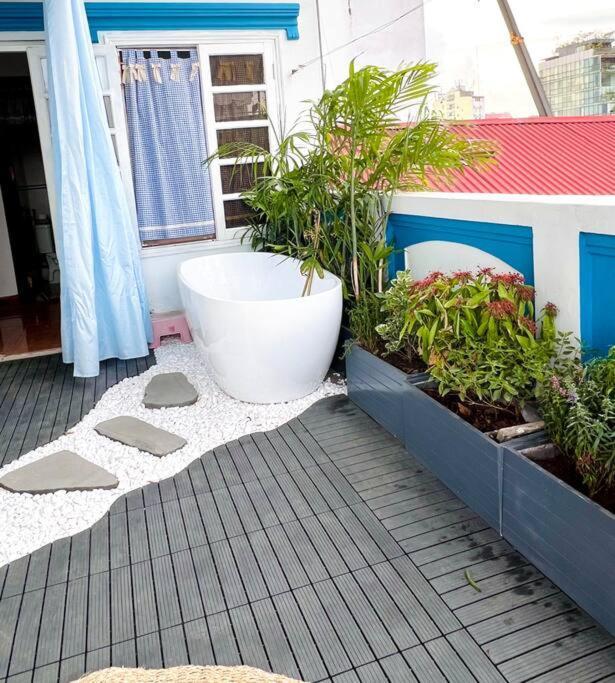 Lushstay Rooftop - Hanoi Train Station Zewnętrze zdjęcie